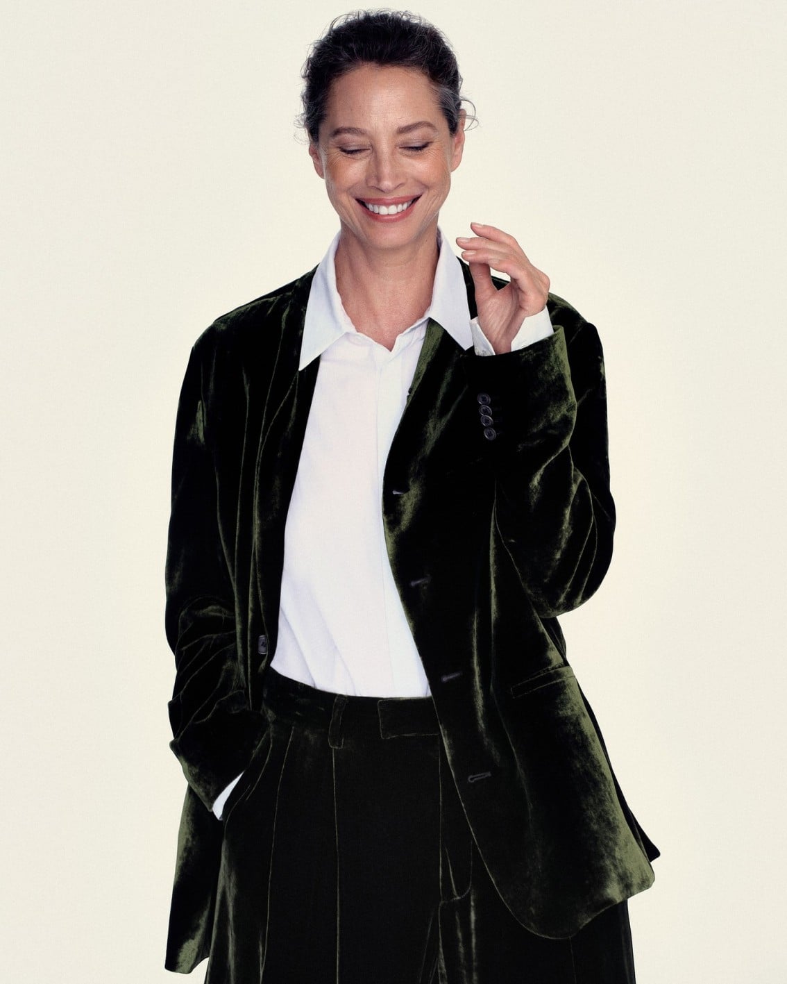 H Christy Turlington επιστρέφει στον Giorgio Armani για τη νέα καμπάνια της συλλογής Fall/Winter 2026-27