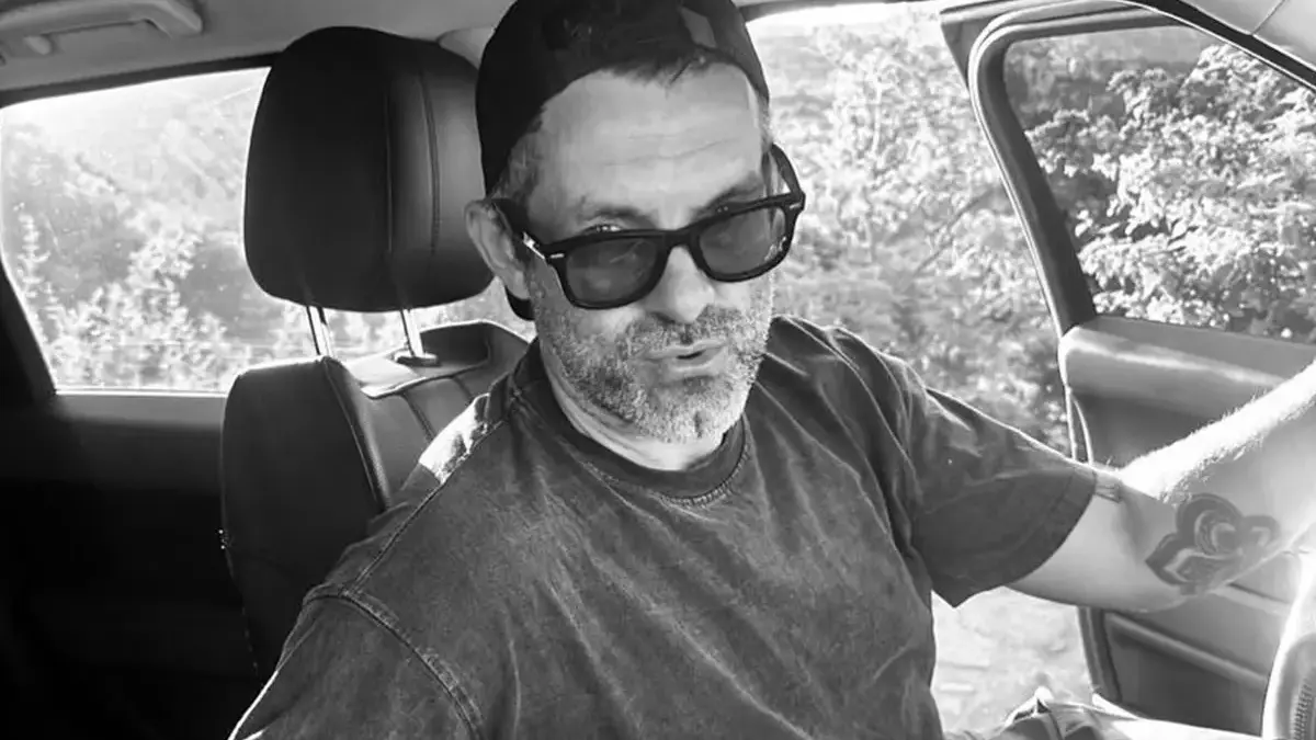 Φίλιππος Μιχόπουλος: Η ανάρτηση – «Τα κάνει όλα μαντάρα με αξιοθαύμαστη συνέπεια»