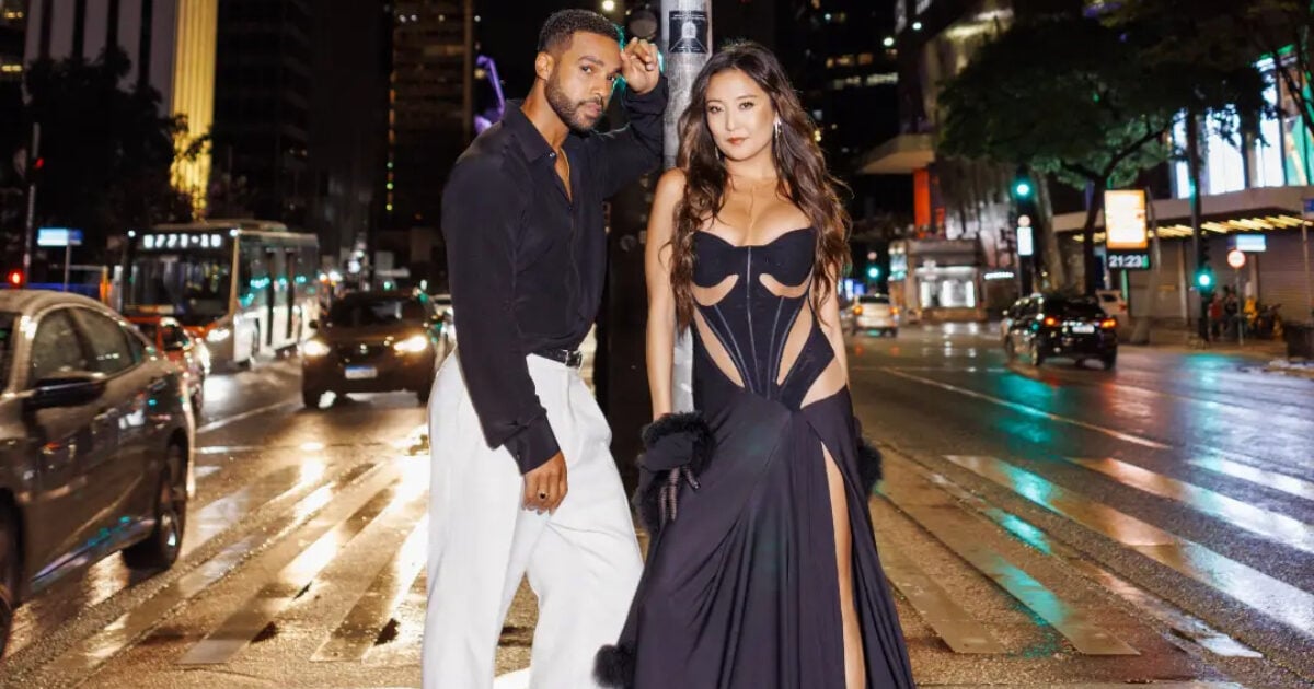 Η Ashley Park του Emily in Paris στο Σάο Πάολο με δημιουργία Celia Kritharioti Haute Couture