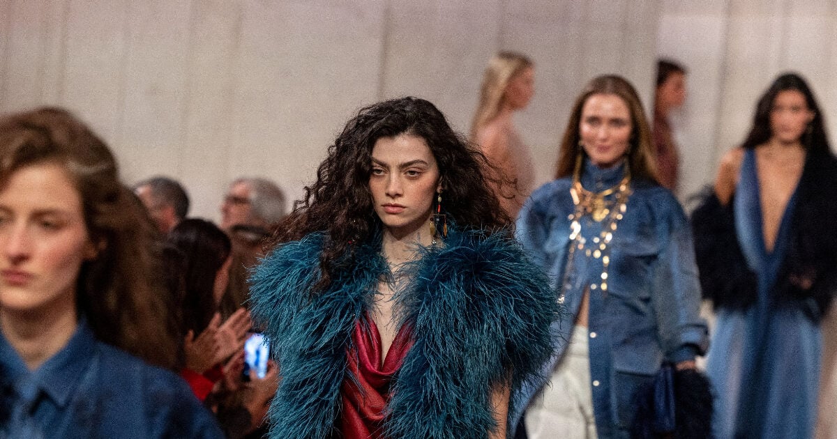Ο Ralph Lauren άνοιξε την Εβδομάδα Μόδας της Νέας Υόρκης με επίδειξη μόδας