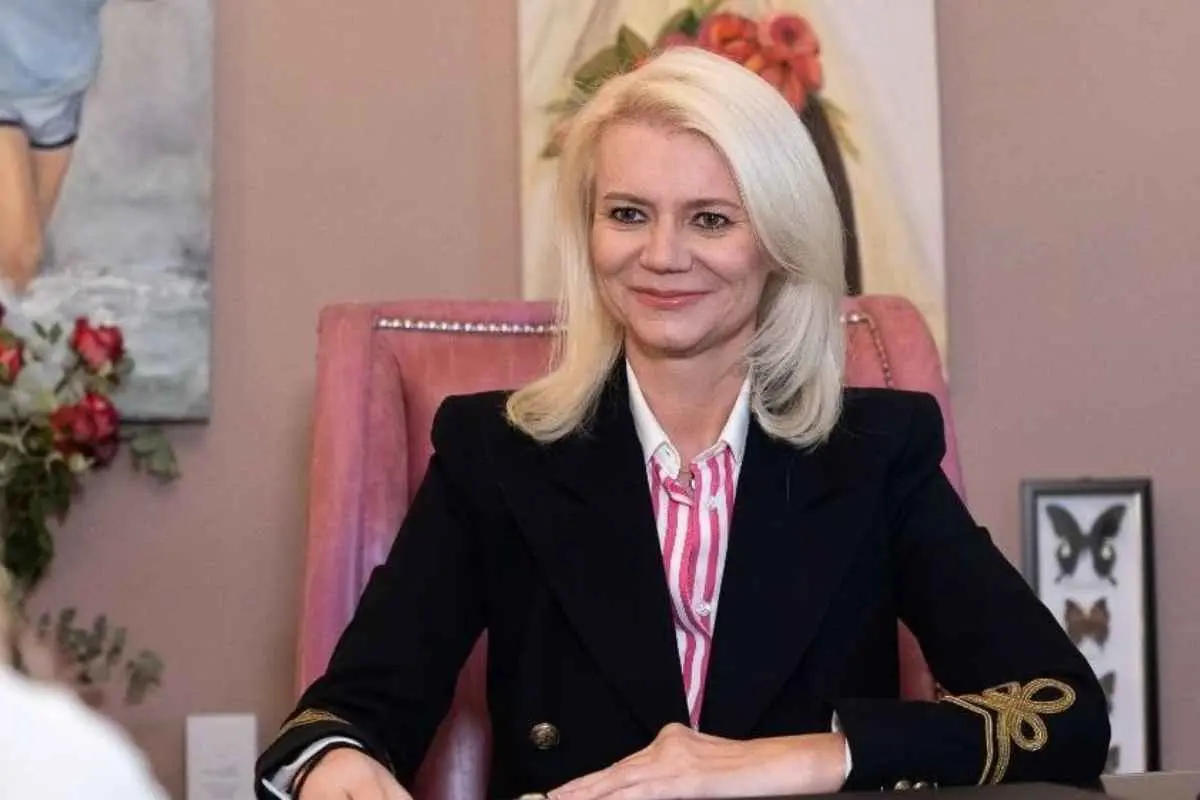 Θάνατος Μαζωνάκη: Τι έγινε με τον απινιδωτή πριν φτάσει το ΕΚΑΒ – «Υπήρχε αναβρασμός», λέει ο προμηθευτής