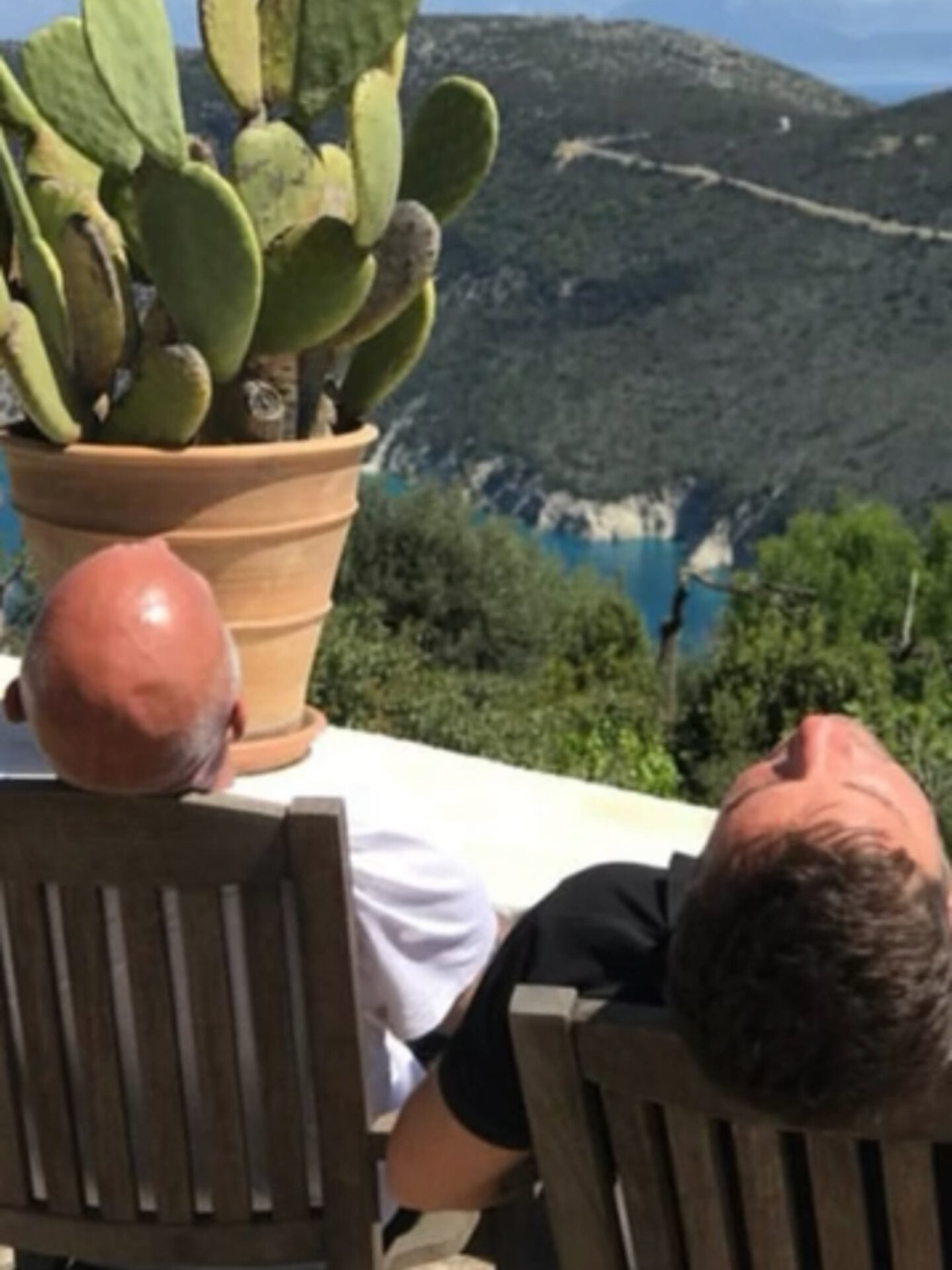 Πενθεί ο Σάββας Σπαθαρίδης για τον Μαζωνάκη: «Ένα Κενό. Αντίο φίλε»