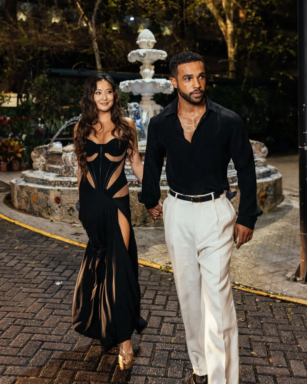 Η Ashley Park του Emily in Paris στο Σάο Πάολο με δημιουργία Celia Kritharioti Haute Couture
