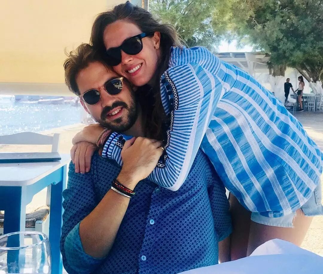 Φίλιππος Ντε Γκρες – Νίνα Φλορ: Από το love story και τον γάμο στην Αθήνα στη γέννηση του γιου τους
