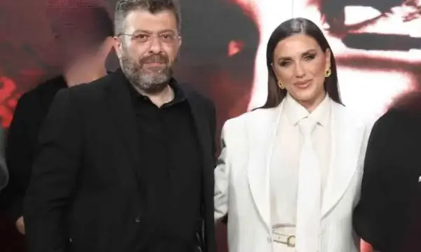 Ιουλία Καλλιμάνη: Παντρεύτηκε τον Μιχάλη Τουρατζίδη, οι πρώτες εικόνες από τον γάμο