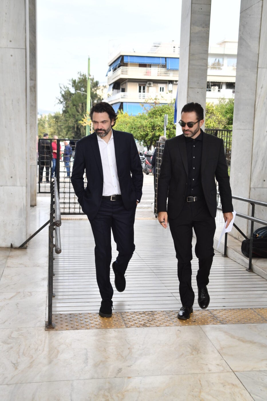 Κηδεία Μαργαρίτας Παπανδρέου: Τα παιδιά και τα εγγόνια της στο τελευταίο αντίο στο Α’ Νεκροταφείο