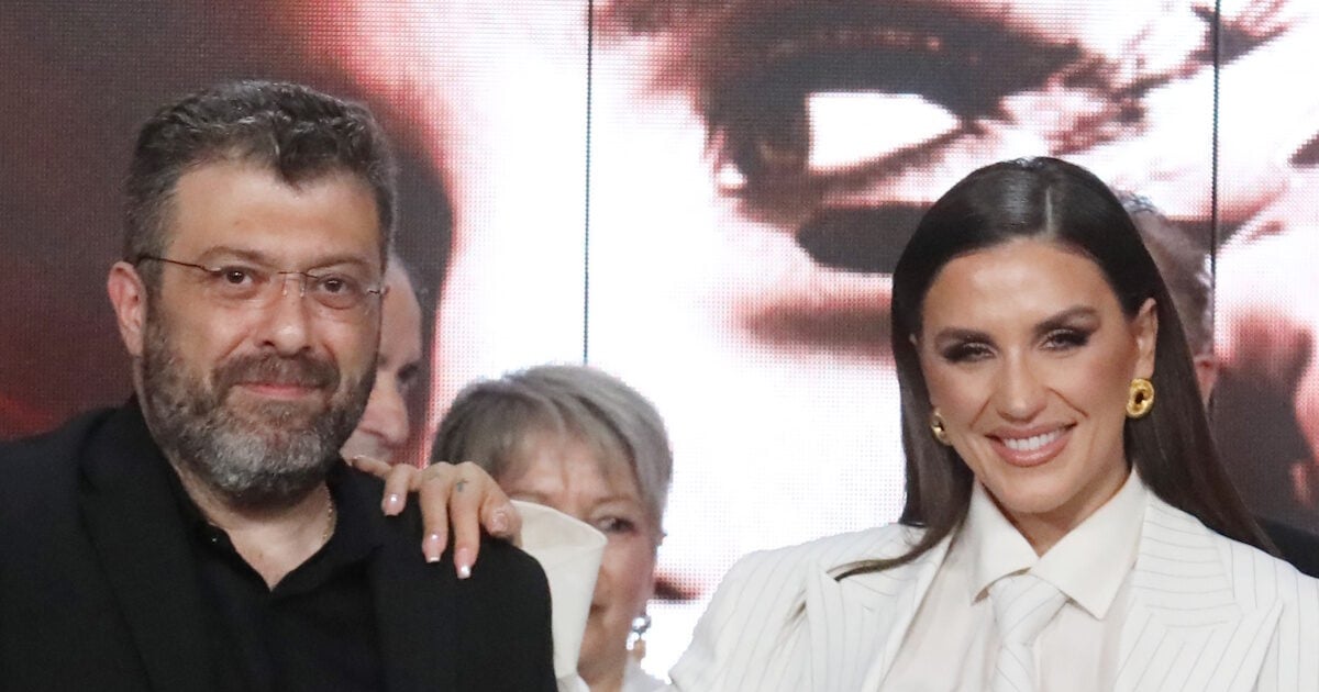 Ιουλία Καλλιμάνη: Η συγκίνηση στον γάμο, η παράκληση στους καλεσμένους και η ανατροπή με την ανθοδέσμη