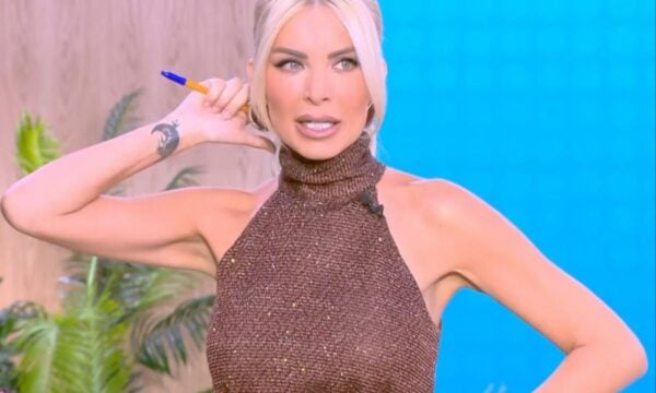 Κατερίνα Καινούργιου: Ευχήθηκε on air στον πατέρα της για τα γενέθλιά του και αποκάλυψε την ηλικία του