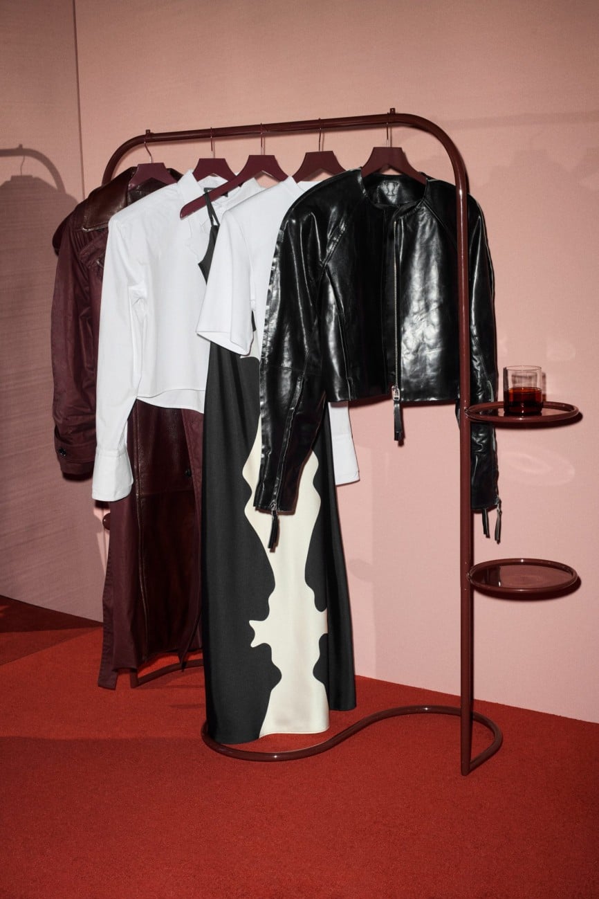 H συλλογή Kelly Wearstler x HM περιλαμβάνει και 8 fashion items.