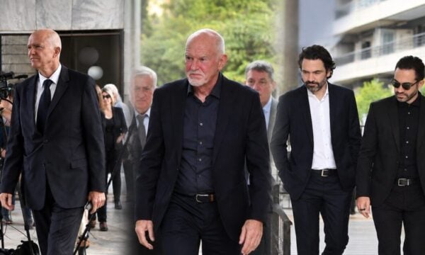 Κηδεία Μαργαρίτας Παπανδρέου: Τα παιδιά και τα εγγόνια της στο τελευταίο αντίο στο Α’ Νεκροταφείο