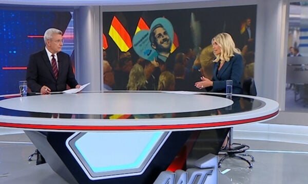 Σία Κοσιώνη: Πρώτη εμφάνιση στον ΑΝΤ1 μετά τον ΣΚΑΪ και το θερμό καλωσόρισμα του Νίκου Χατζηνικολάου