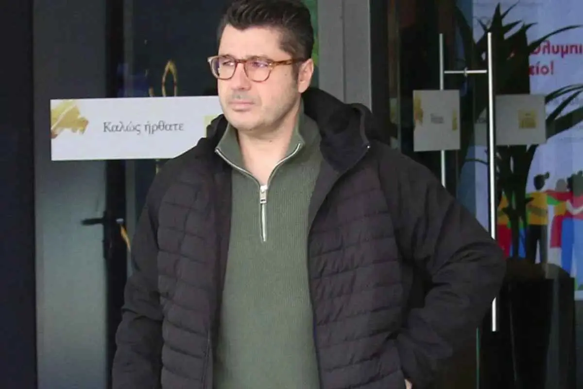 Λάμπρος Κωνσταντάρας: Το σχόλιο στη Ζαρίφη – «Μου πήρες το καμαρίνι, αλλά δεν πειράζει»