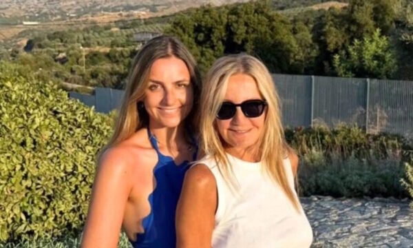 Μαρέβα Γκραμπόφσκι: Η σπάνια φωτογραφία της κόρης της, Σοφίας και οι ευχές για τη γιορτή της