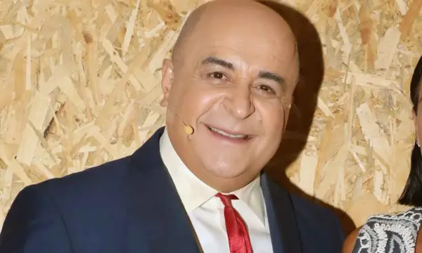 Μάρκος Σεφερλής: Ανάρτηση για τα 58α γενέθλιά του – «Φράπα το προσωπάκι μου»