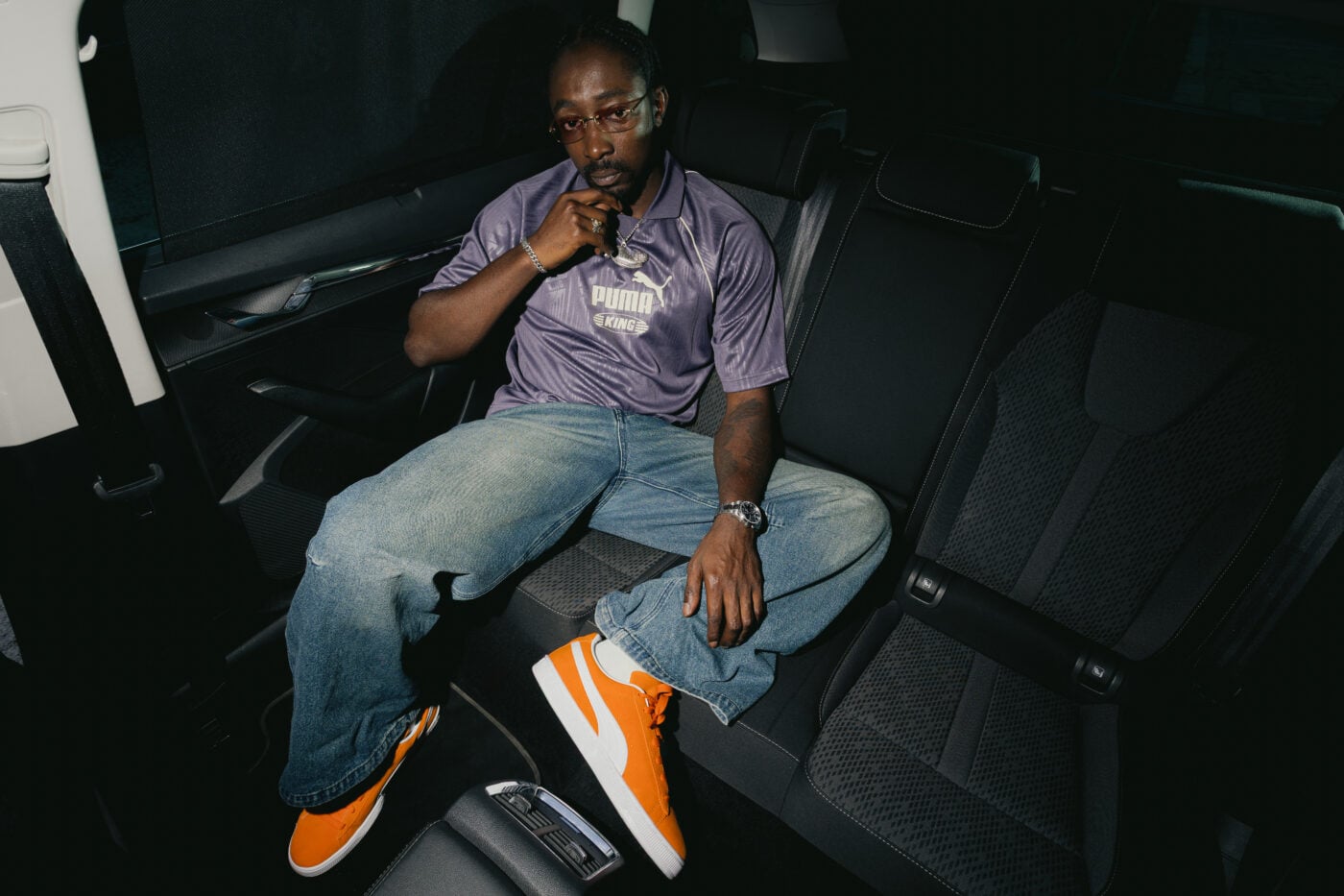 Puma Suede: Τρεις τρόποι να φορέσεις το Black, coffee brown ή bold orange