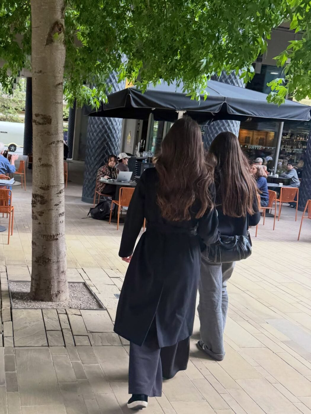 Ελένη Μενεγάκη: Ταξίδεψε στο Λονδίνο με τις δύο μεγαλύτερες κόρες της – Το φωτογραφικό άλμπουμ