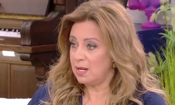 Ευαγγελία Μουμούρη: Μίλησε με συγκίνηση για την απώλεια του πατέρα της – «Δεν ήμουν προετοιμασμένη -Έπρεπε να ξεκινήσω τη ζωή μου από την αρχή»