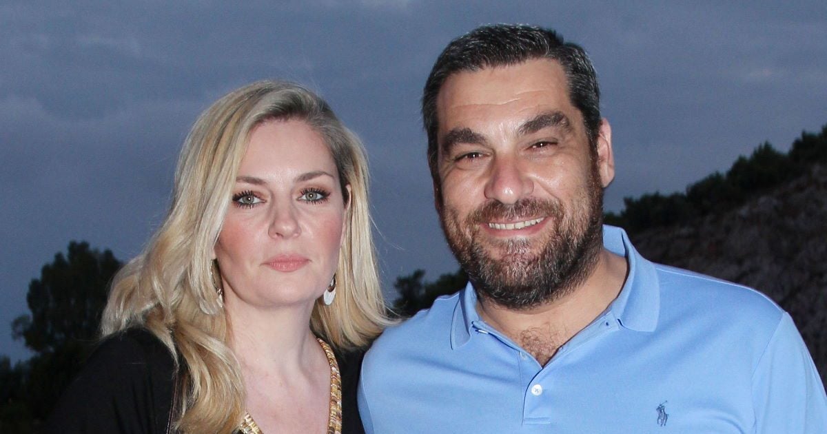 Ελισάβετ Μουτάφη – Μάνος Νιφλής: Επέτειος γάμου για το ζευγάρι, οι αναρτήσεις και το δημόσιο «Σ’αγαπώ»