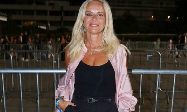 Μαρία Μπεκατώρου: Υποδέχθηκε τον Σεπτέμβρη με μαγιό και καλοκαιρινή διάθεση