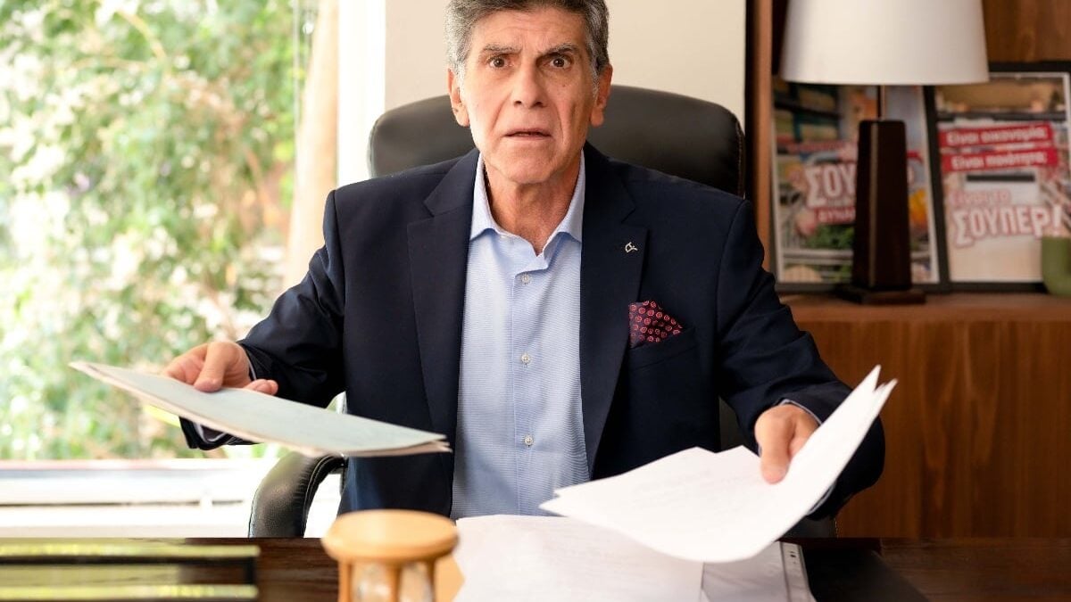 Γιάννης Μπέζος: Ποια σειρά ξεχωρίζει από την τηλεοπτική διαδρομή του – Δεν είναι «Οι Απαράδεκτοι»