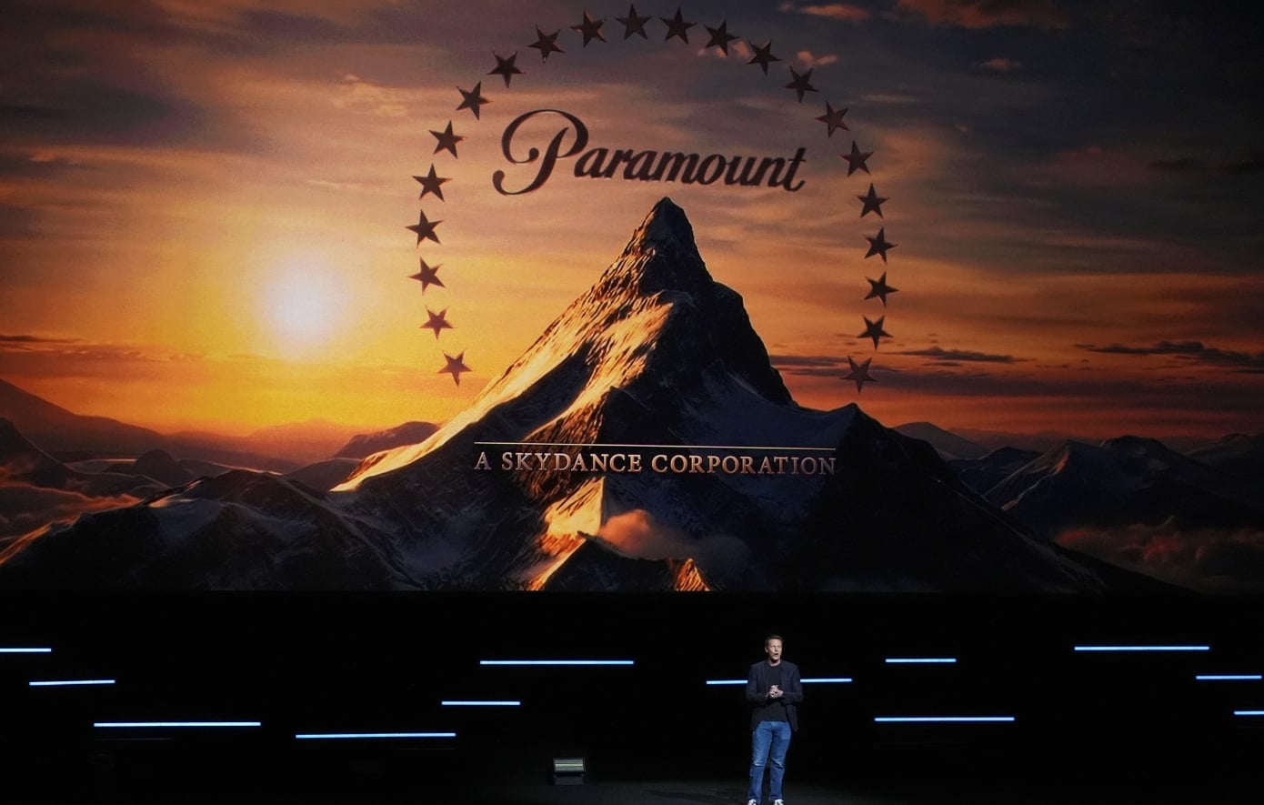 Η Paramount ανοίγει τον δρόμο για τη γιγαντιαία εξαγορά της Warner Bros. Discovery με φιλικό διακανονισμό