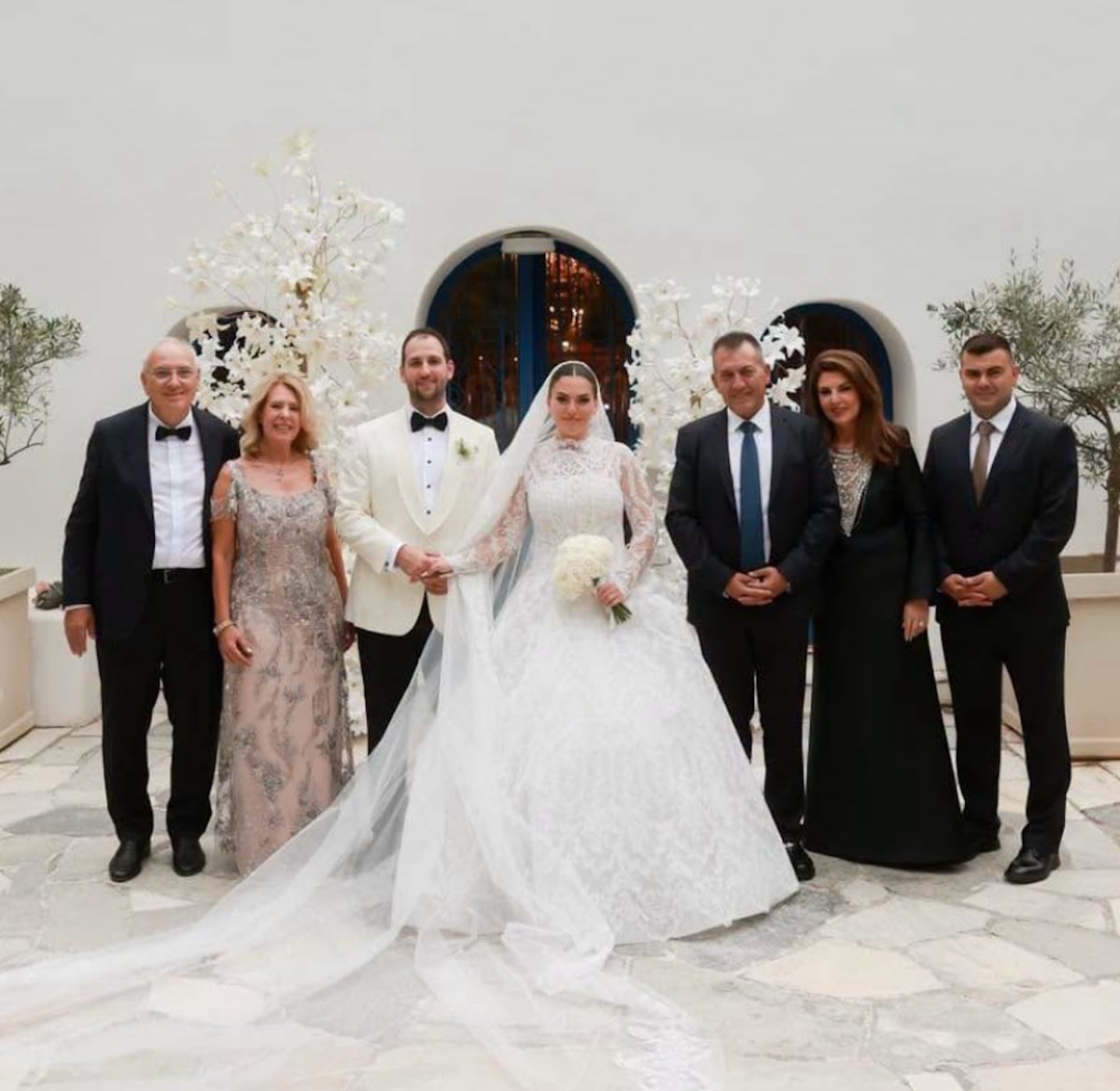 Νίκη Βρούτση: Παντρεύτηκε τον Αναστάσιο Πολίτη η κόρη του Γιάννη Βρούτση – Φωτογραφίες