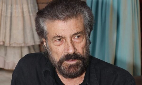 Νίκος Βερλέκης: Ο ρόλος του στα «Δυο μαύρα πουκάμισα» του MEGA – «Στην Κρήτη νομίζουν ότι είμαι κρητικός»