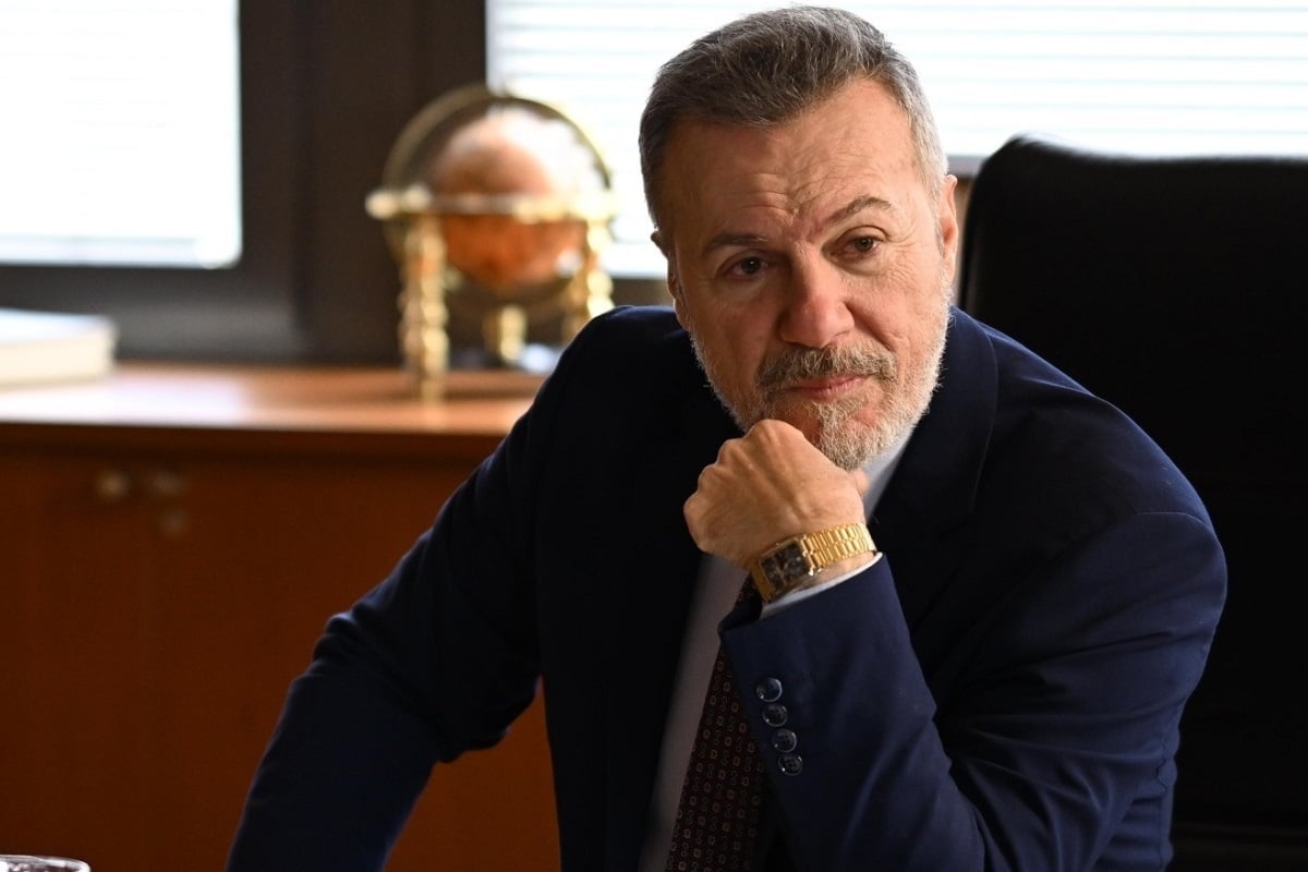 Λάζαρος Γεωργακόπουλος: Η βραδινή έξοδος με τη σύζυγο και την κόρη του