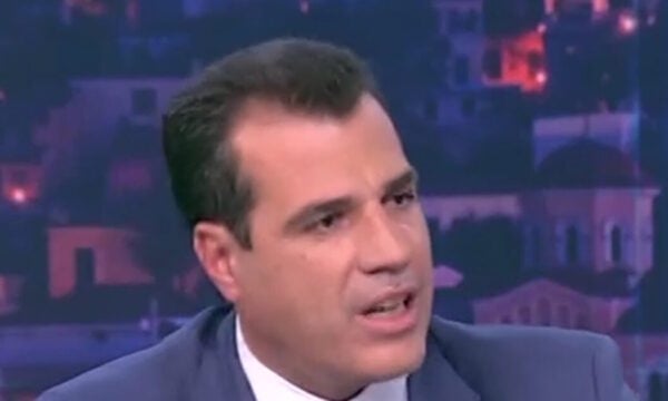 Θάνος Πλεύρης: «Γνώριζα τον γιατρό που κατηγορείται για τον θάνατο του Μαζωνάκη, τον συμβουλεύτηκα μετά την περιπέτεια υγείας μου»