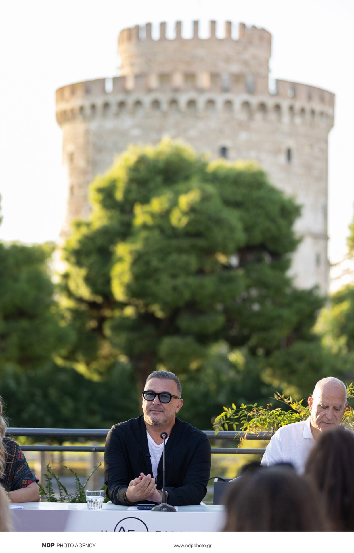 Αντώνης Ρέμος – Υβόννη Μπόσνιακ: Χέρι χέρι πριν από τη συναυλία