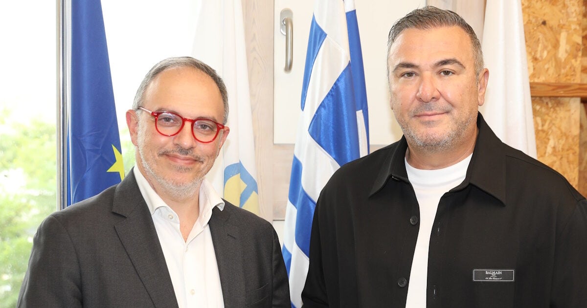 Αντώνης Ρέμος: Η Κύπρος τον τίμησε δύο φορές για τα 30 χρόνια καλλιτεχνικής πορείας