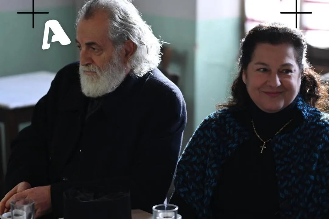 Ελληνίδα ηθοποιός: Εντελώς αγνώριστη σε νέα εμφάνιση
