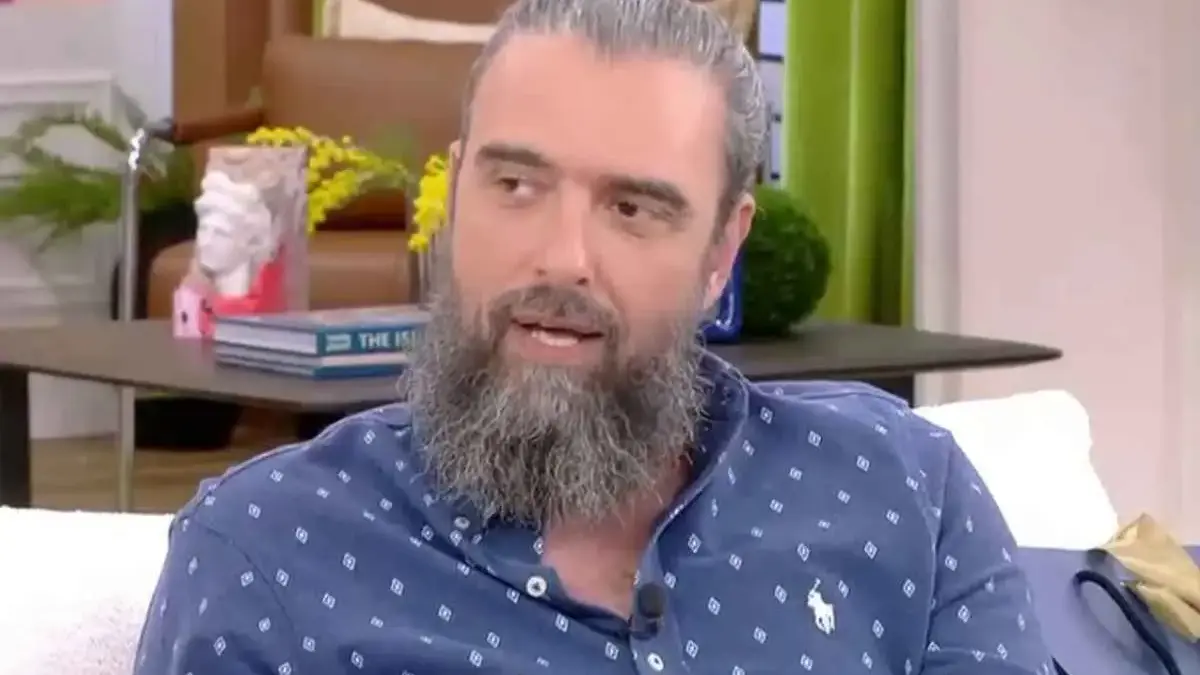 Γιώργος Μαζωνάκης: Η έκκληση του Σωτήρη Τσαφούλια – «Προσέξτε αυτούς που σας υπόσχονται ότι δεν θα γεράσετε»