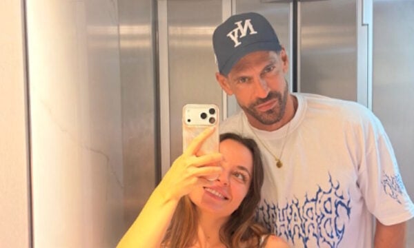 Γιάννης Σπαλιάρας: Ερωτευμένος ξανά μετά τον χωρισμό, γνωριστήκαμε στην παραλία και πάθαμε σοκ