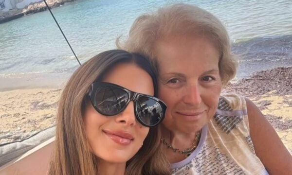 Σταματίνα Τσιμτσιλή: Σπάνιες φωτογραφίες με τη μητέρα της και το μήνυμα για τα γενέθλιά της