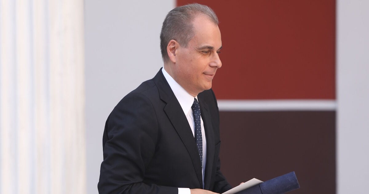 Νίκος Στραβελάκης: Η επικοινωνία με το νομικό τμήμα του OPEN και η ξαφνική ασθένεια