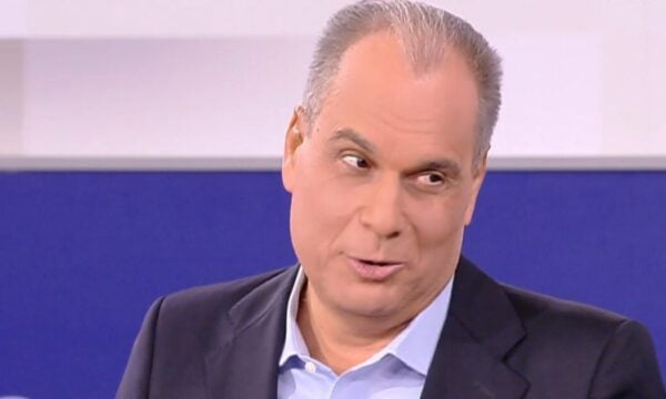 Ο Νίκος Στραβελάκης επέστρεψε στην πρωινή εκπομπή του OPEN: Ο χαιρετισμός της Κατερίνας Παπακωστοπούλου