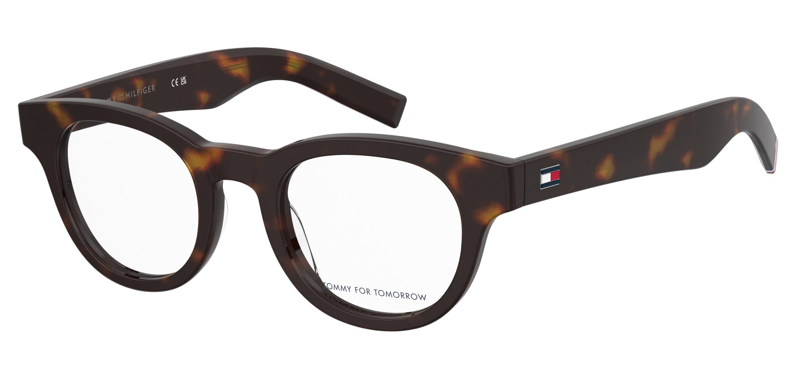 Tommy Hilfiger: Ο νέος σκελετός γυαλιών που σχεδίασε ο ίδιος