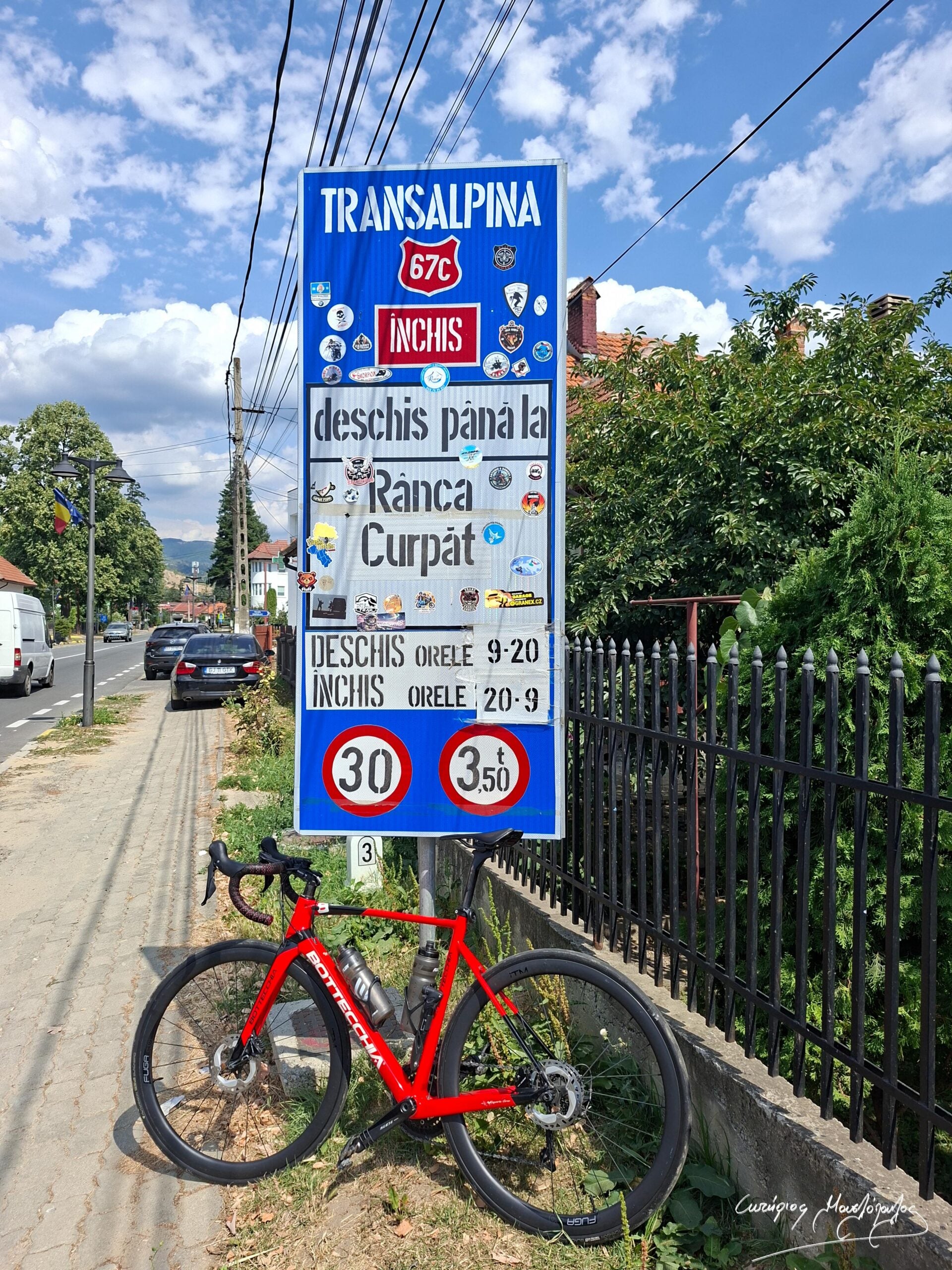 Οκτώ ποδηλάτες, δύο μύθοι: Η κατάκτηση της Transalpina και του Transfagarasan