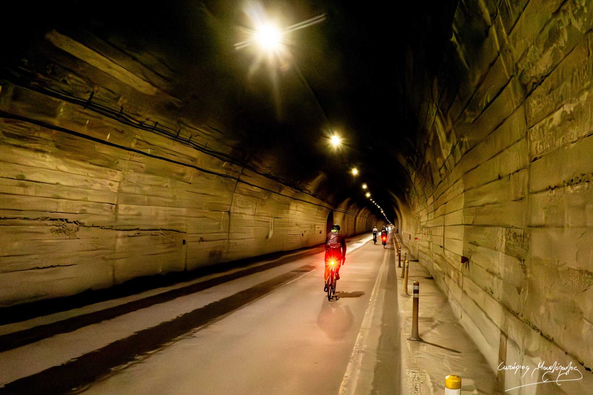 Οκτώ ποδηλάτες, δύο μύθοι: Η κατάκτηση της Transalpina και του Transfagarasan