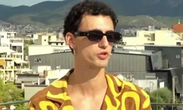 Βασίλης Μπούτσικος: Ακυρώθηκε μεγάλη παραγωγή και εργάστηκα σε κατάστημα ρούχων για να έχω μισθό