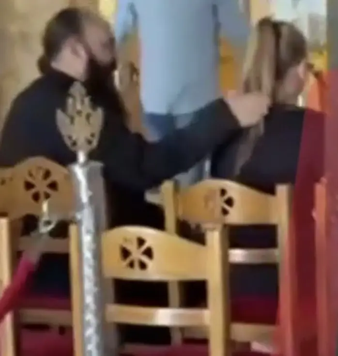 Βάσω Μαζωνάκη: Στην Αγία Τριάδα Νίκαιας η αδερφή του Γιώργου