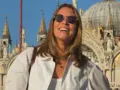 Βίκυ Καγιά: Κομψή στη Βενετία με το πιο λιτό look – Η τσάντα που ξεχωρίσαμε