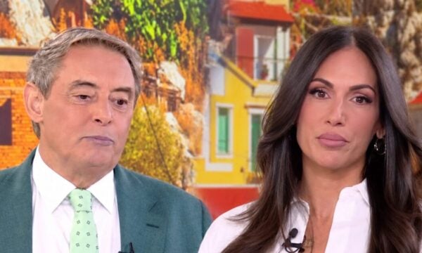 Ιορδάνης Χασαπόπουλος για την κηδεία Μαζωνάκη: «Θα το πω, μπορεί να είναι κακία, ο Σάκης Ρουβάς γιατί δεν πήγε;»