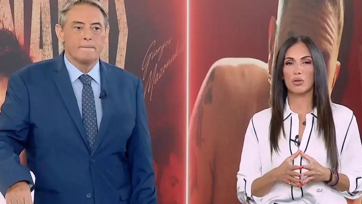 Ο Χασαπόπουλος για Μαζωνάκη: «Μπροστά στις κάμερες έξω από το νοσοκομείο έκλαιγαν και αγκαλιάζονταν»