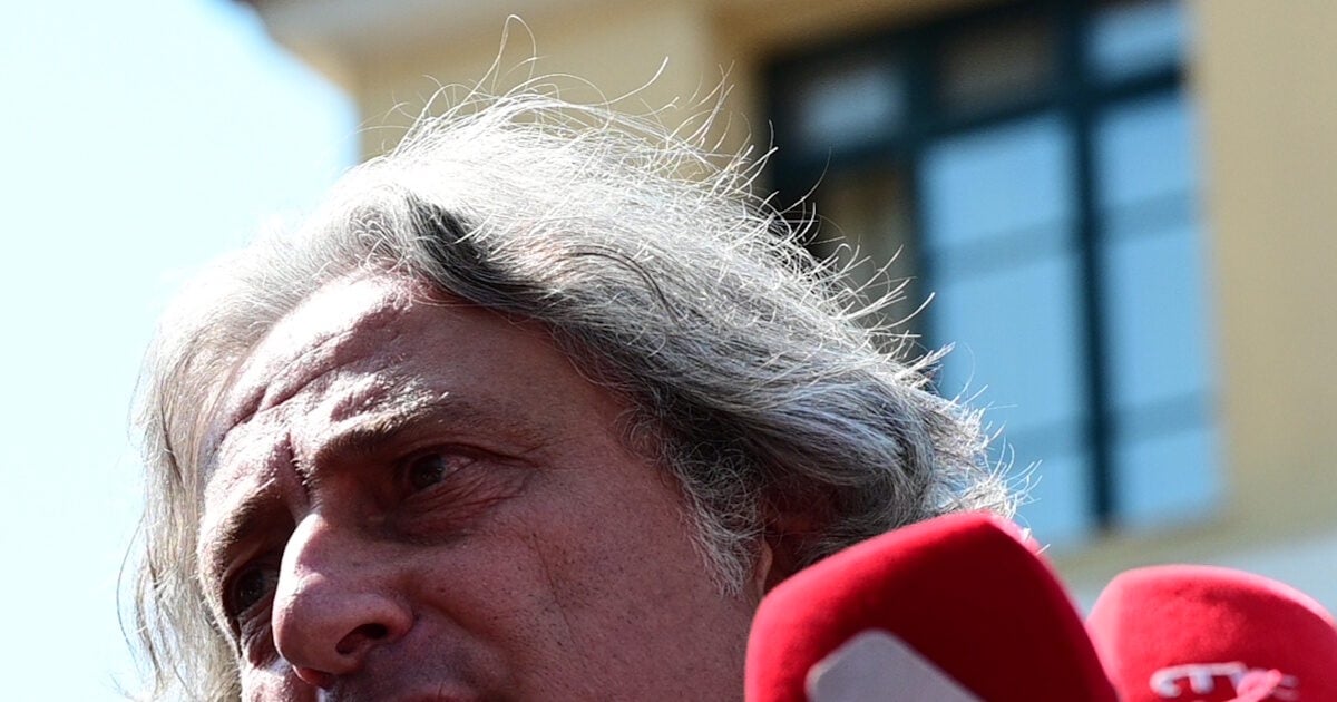 Θάνατος Γιώργου Μαζωνάκη – Ύπνοθεραπευτής στους δημοσιογράφους: «Σας ευχαριστώ που βοηθήσατε στον εξευτελισμό μου»