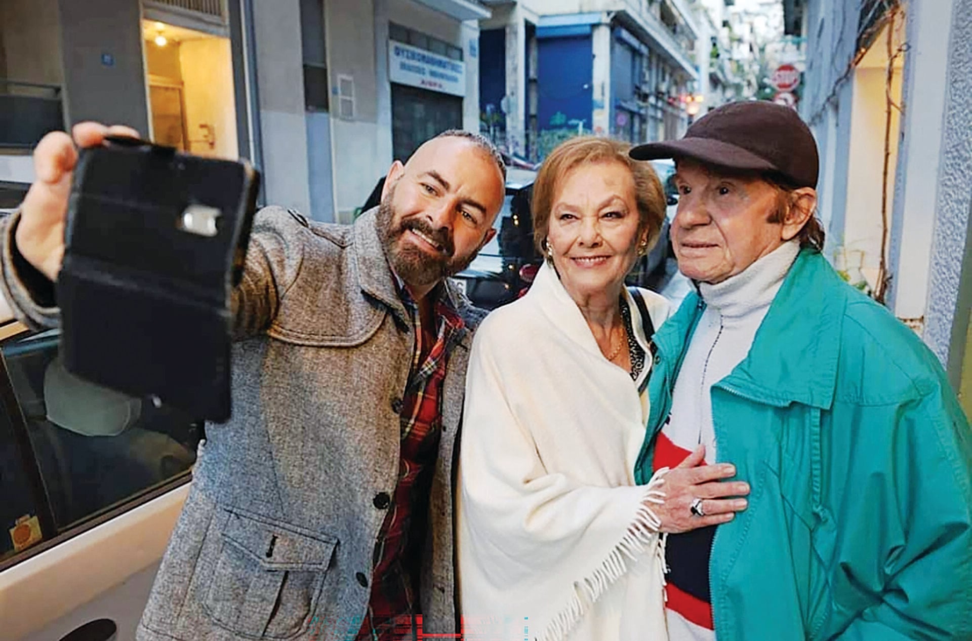 Ελένη Προκοπίου: Πέταξε ψηλά για να βρεθεί δίπλα στους δικούς της ανθρώπους