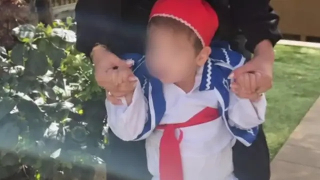 Ευρυδίκη Παπαδοπούλου: Ο γιος της ντύθηκε τσολιάς – Η συγκινητική ανάρτηση και η τρυφερή φωτογραφία με τον παππού του