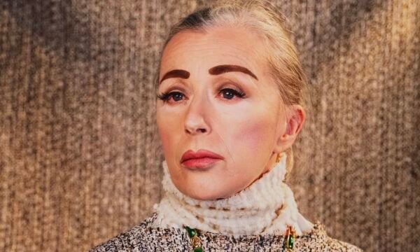 Cindy Sherman και Chanel: Η σύγχρονη τέχνη των μηνυμάτων