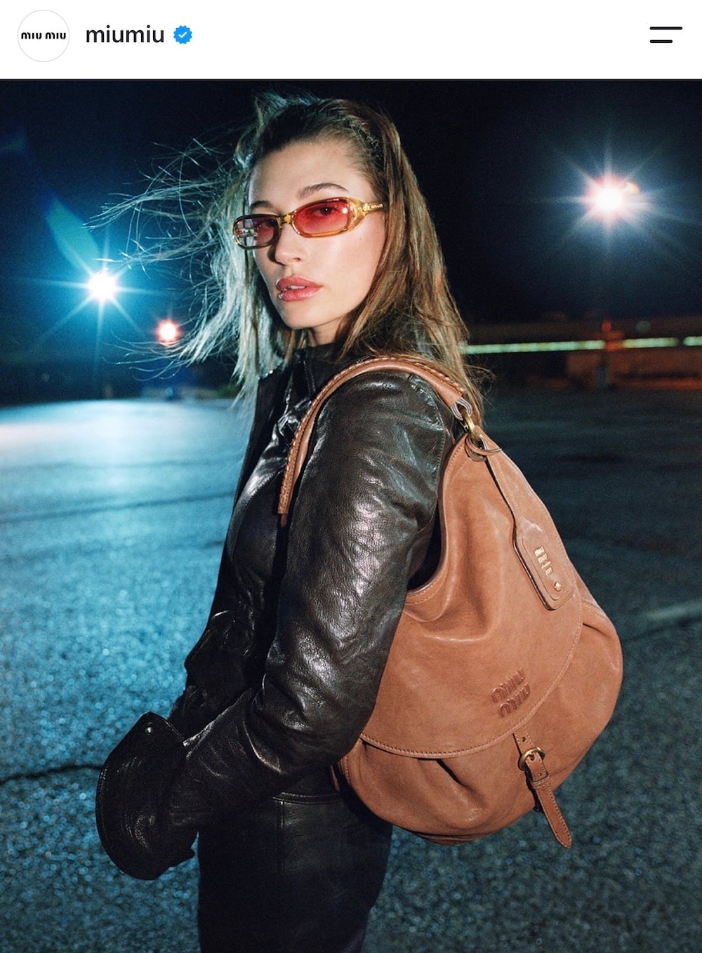 Χέιλι Μπίμπερ και Miu Miu: Το όραμα της Miuccia Prada για το brand και τη χειμερινή συλλογή 2026-27